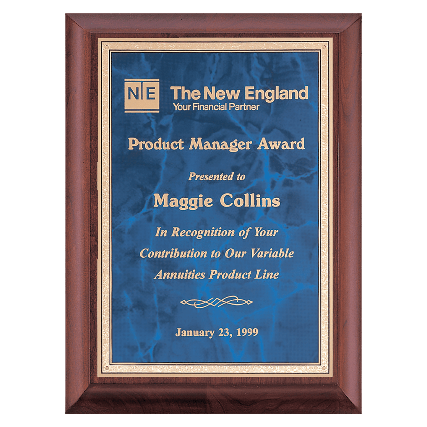 Cherry finished plaque featuring a blue marble plate with gold florentine border. Available in 3 sizes