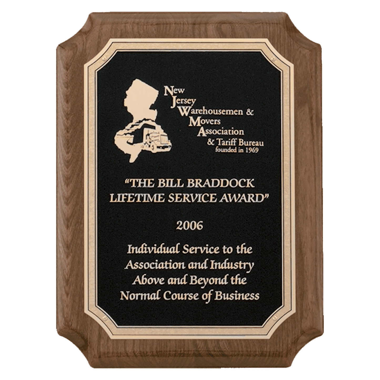 Walnut piano finish Notched corner Plaque with black textured center and florentine border plates. Available in 3 sizes.