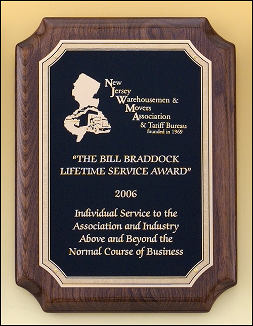 Walnut piano finish Notched corner Plaque with black textured center and florentine border plates. Available in 3 sizes.