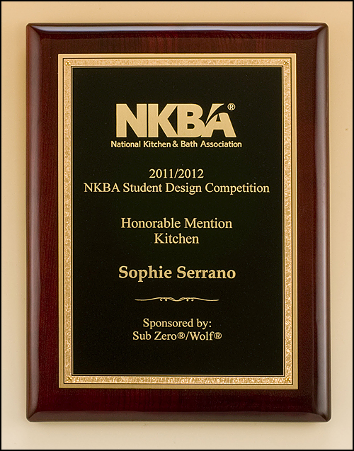 Rosewood piano finish plaque with a gold florentine border with textured black center engraving plate. Available in 4 size.